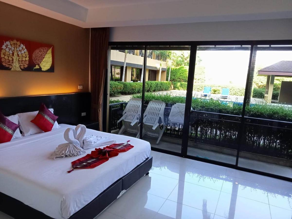 Naiyang Beach Hotel Sha Plus Phuket Luaran gambar