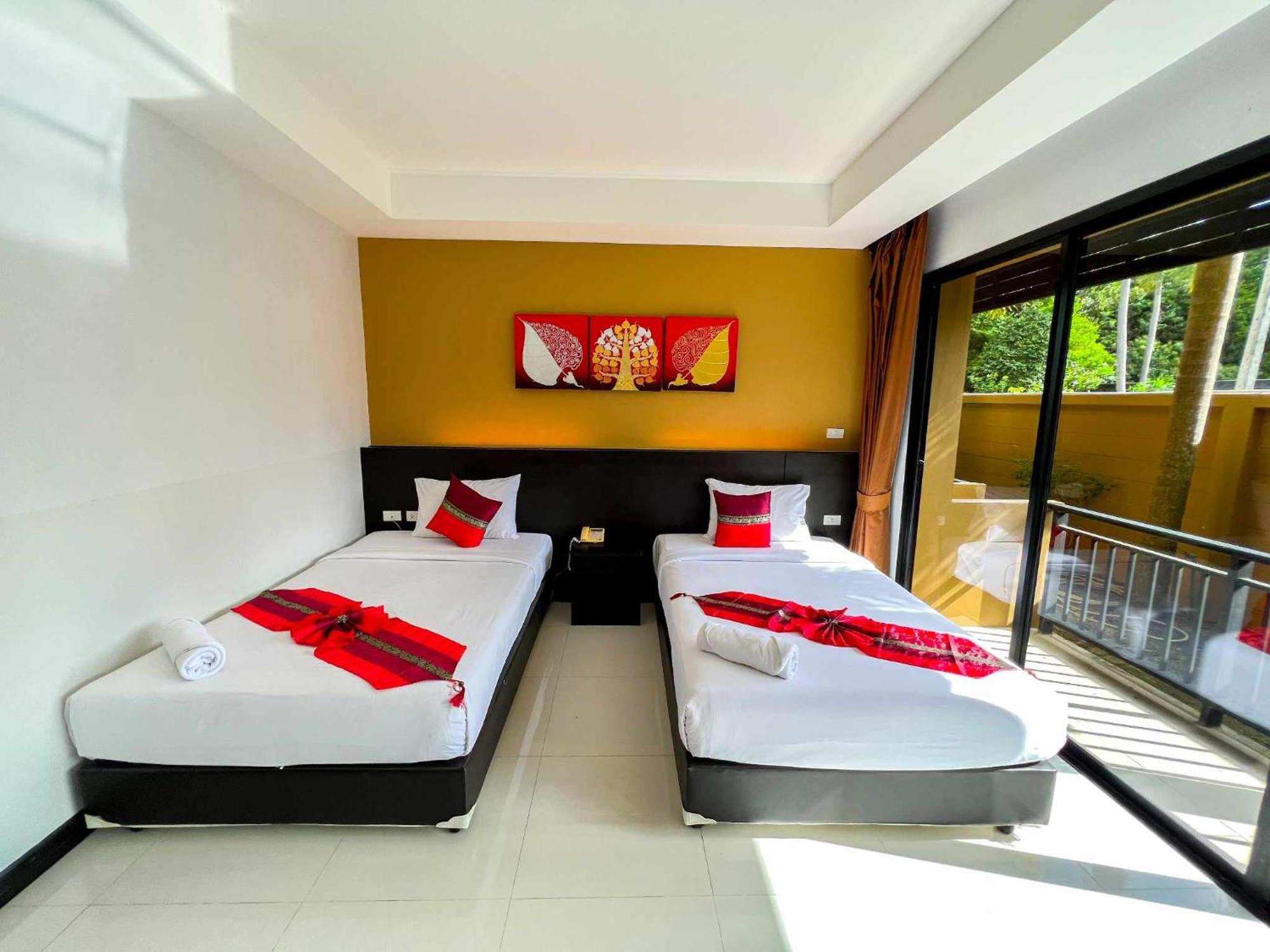 Naiyang Beach Hotel Sha Plus Phuket Luaran gambar