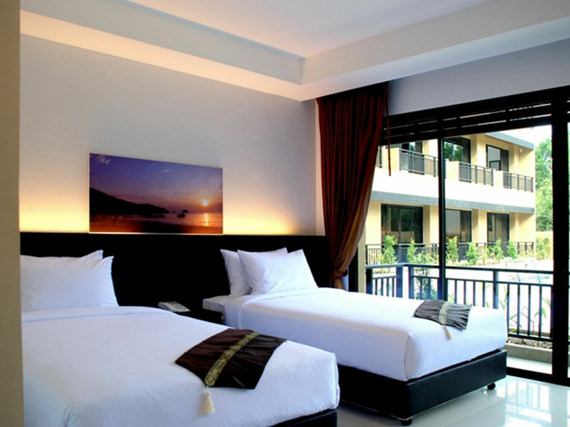 Naiyang Beach Hotel Sha Plus Phuket Luaran gambar