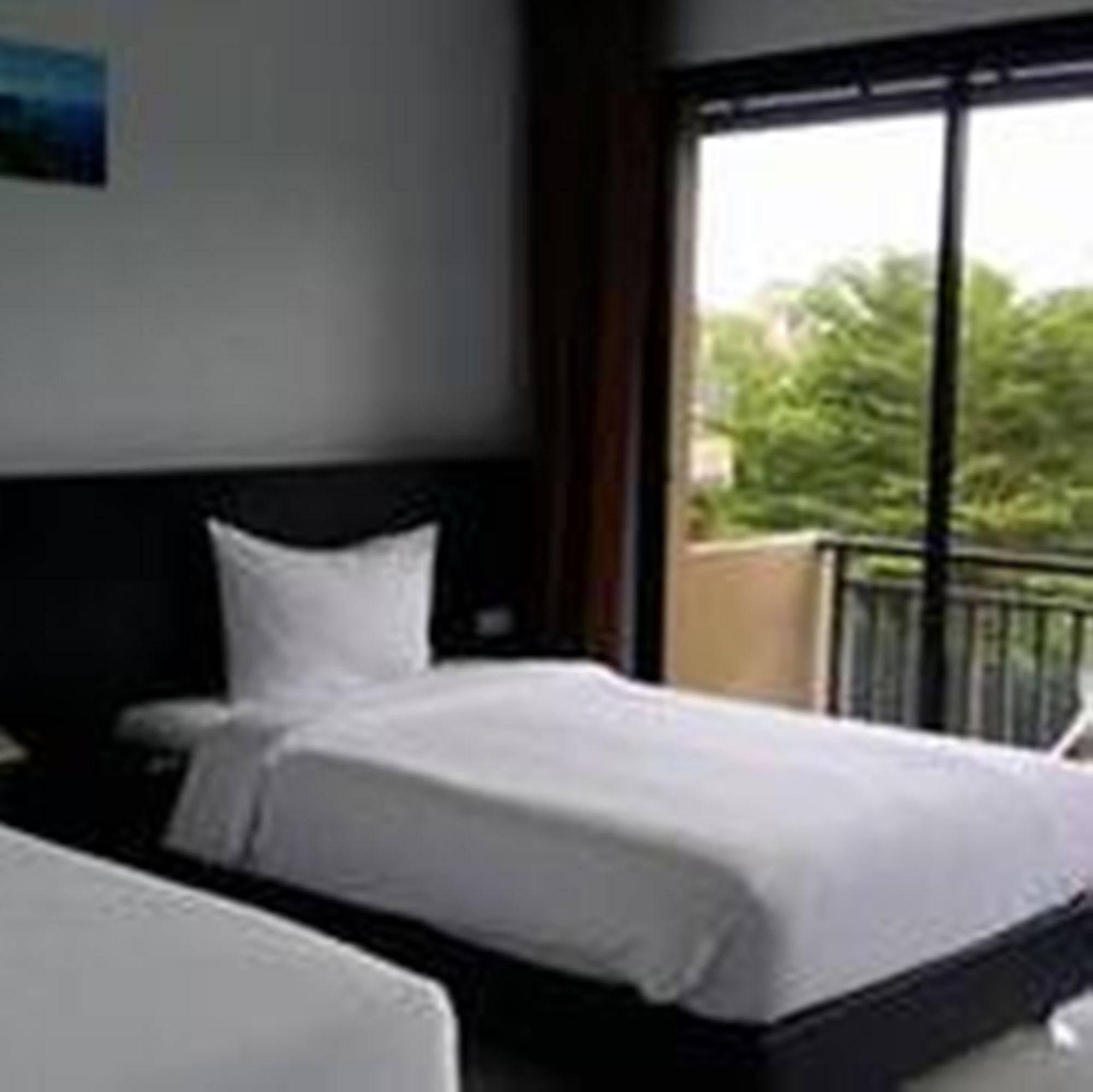 Naiyang Beach Hotel Sha Plus Phuket Luaran gambar